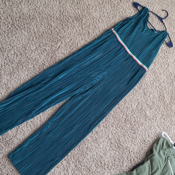 Junior's Teal jumpsuit - Picture 1 of 2